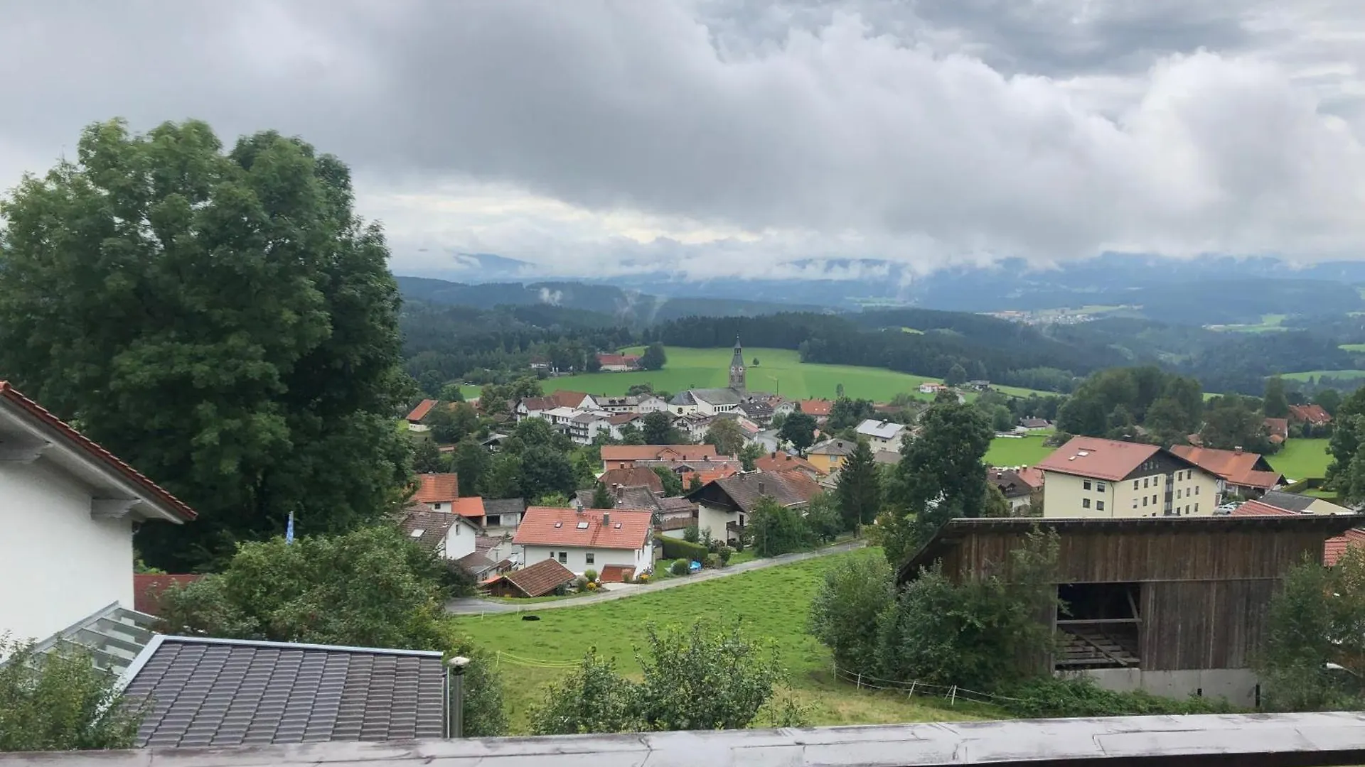 Apartment Taelerblick 2 -Neu Modernisiert- Bobrach